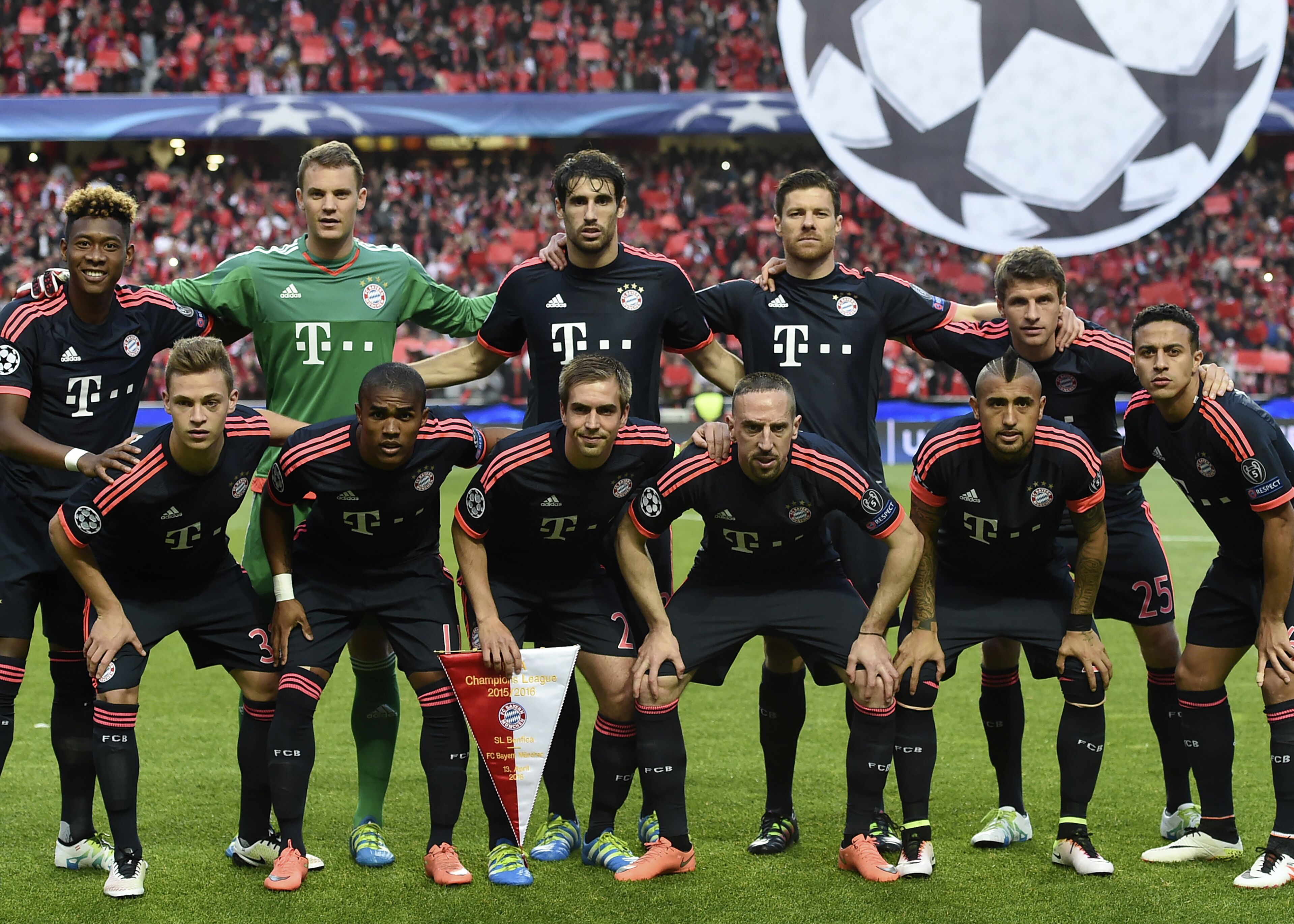 黑的合同仍 黑的合同仍