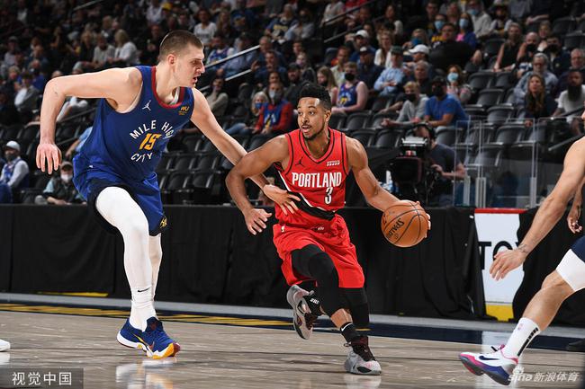 借其防守韧 借其防守韧