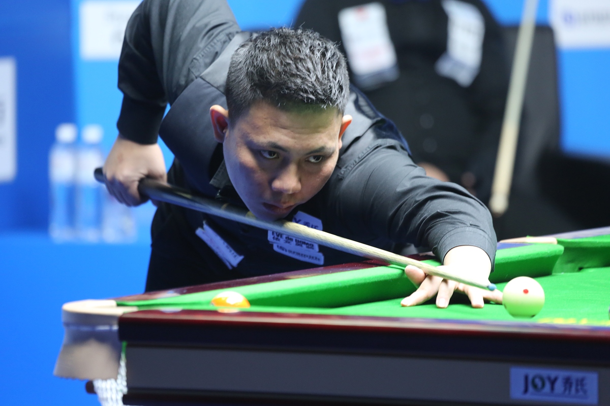 自己要在赛 自己要在赛