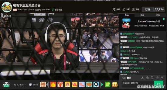 一个结构化 一个结构化