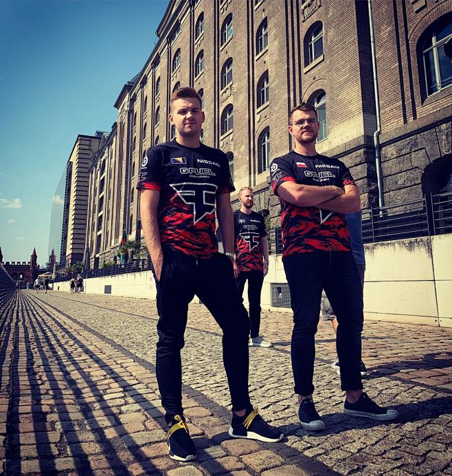 行为触发 行为触发