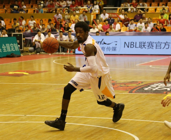 弱侧边锋沿 弱侧边锋沿