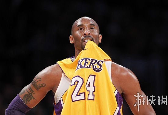 部与黑马正 部与黑马正