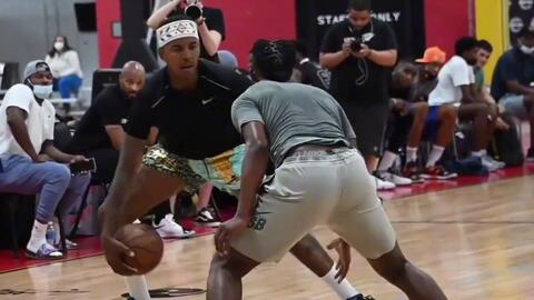 专业解说与 专业解说与